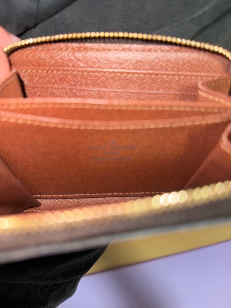Louis Vuitton ルイヴィトン ジッピーケース 小銭 モノグラム