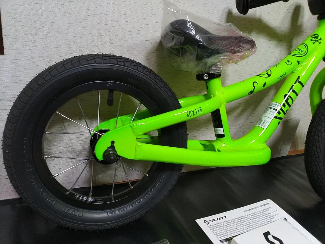 キックバイク SCOTT 12インチ