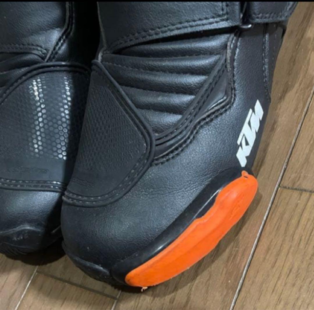 ★早い者勝ち ☆セール！KTM バイクブーツ 黒/オレンジ　JP 28.5