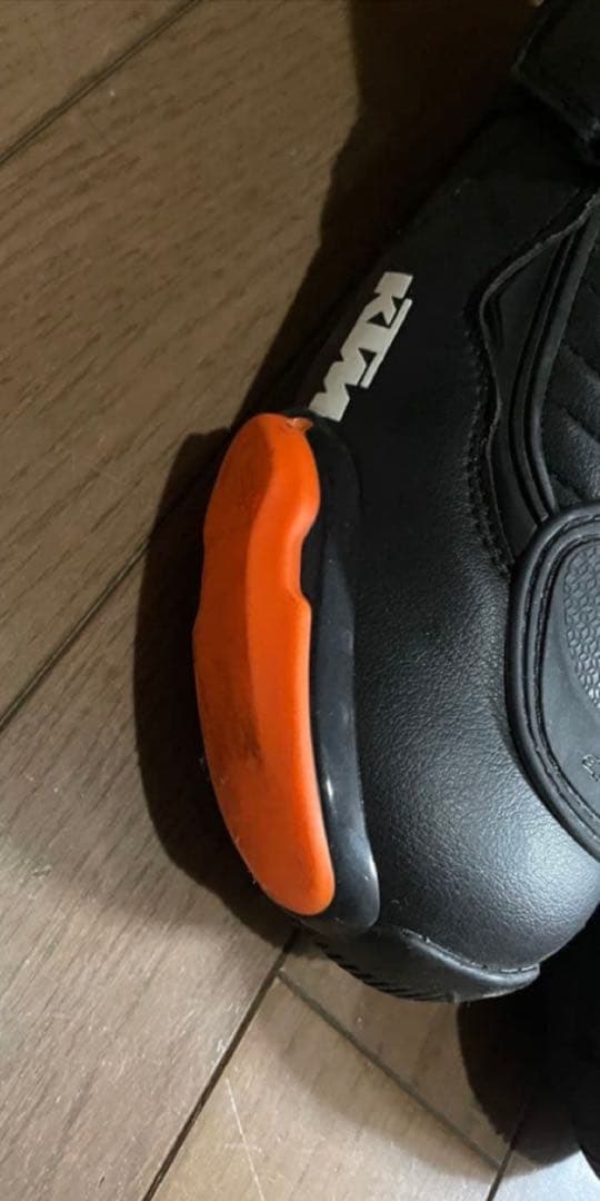 ★早い者勝ち ☆セール！KTM バイクブーツ 黒/オレンジ　JP 28.5