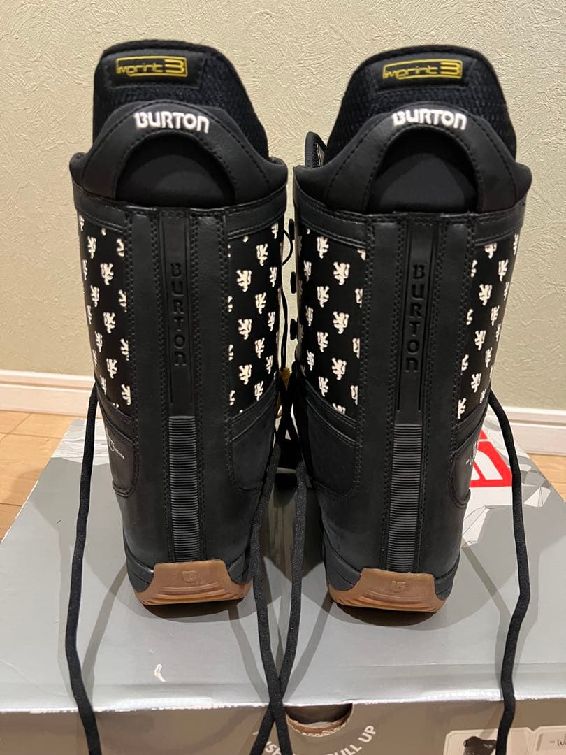 スノボブーツ　BURTON 24センチ