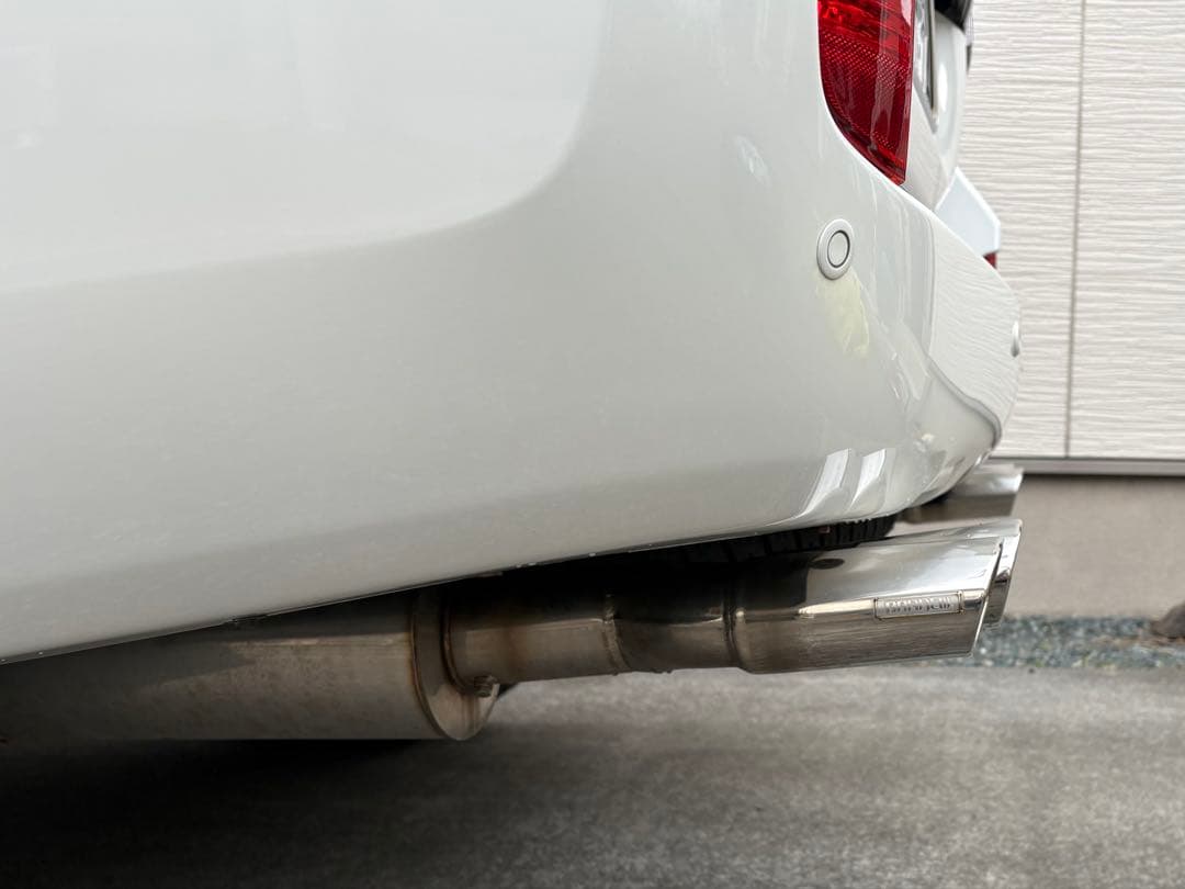 ランクル200 左右4本出しマフラー