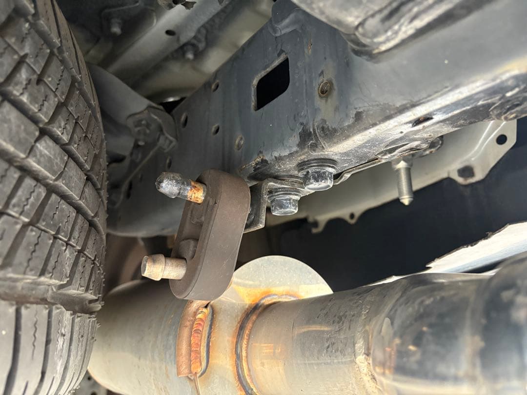 ランクル200 左右4本出しマフラー