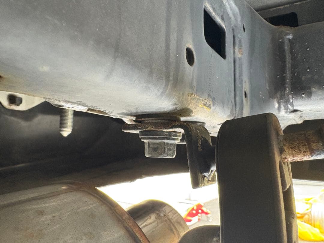 ランクル200 左右4本出しマフラー