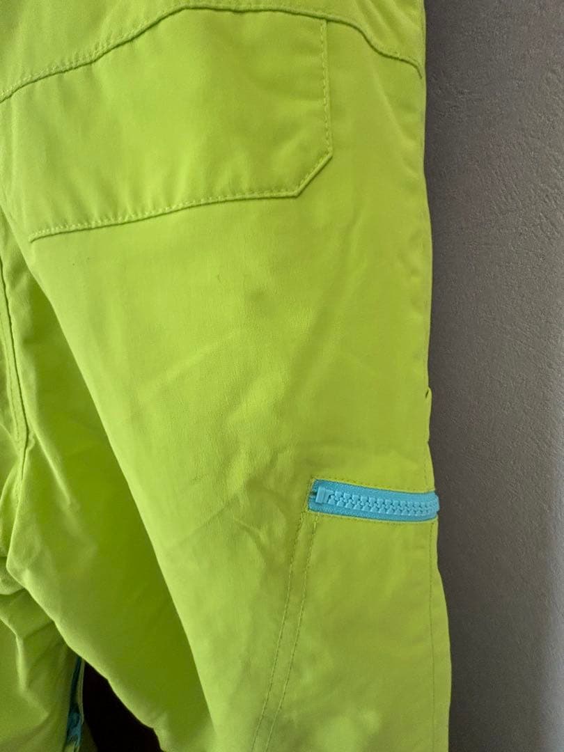 【バートン】キッズLサイズ　スノーボードウェア　上下150cm〜163cm