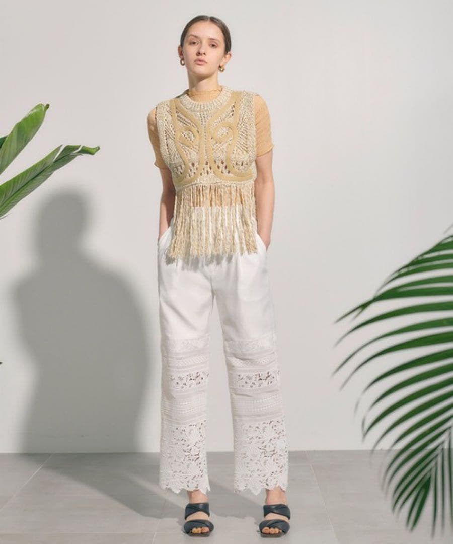 PUBLIC TOKYO クロシェライクフリンジベスト　Eaphi 神崎蓮音