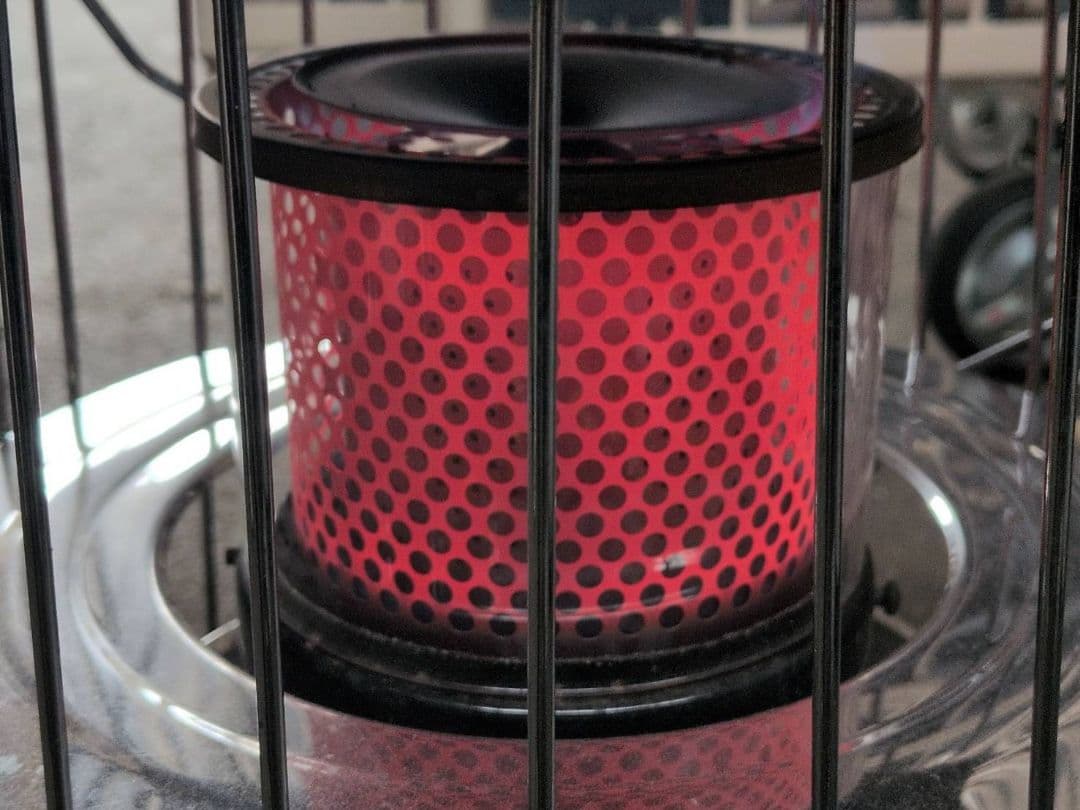 NEWアルパカ 自然対流形ストーブ TS-77JS-C ケース付き　M2845