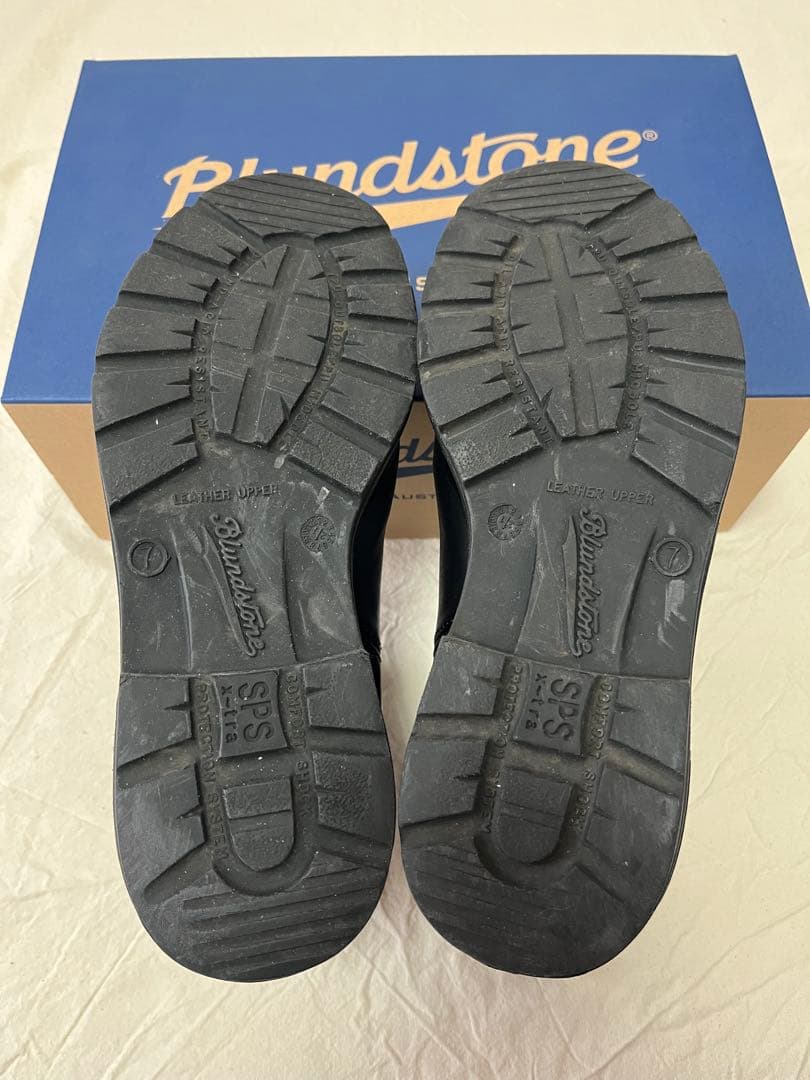 ブランドストーン　Blund stone CLASSICS BS558 uk7