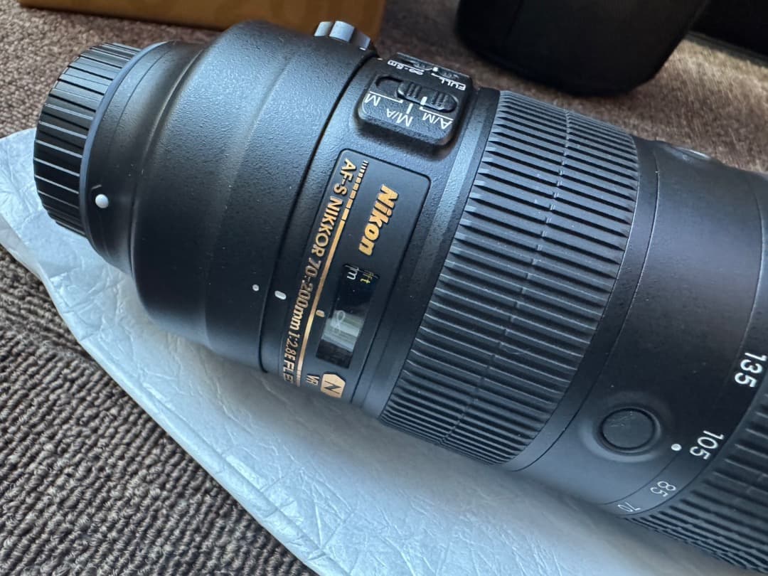 新品同様　AF-S Nikkor 70-200mm f2.8E FL ED VR