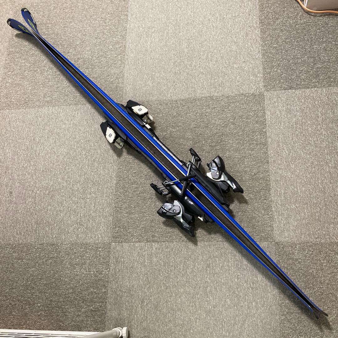 SALOMON スキー板　ジュニア　150㎝　ストック付き