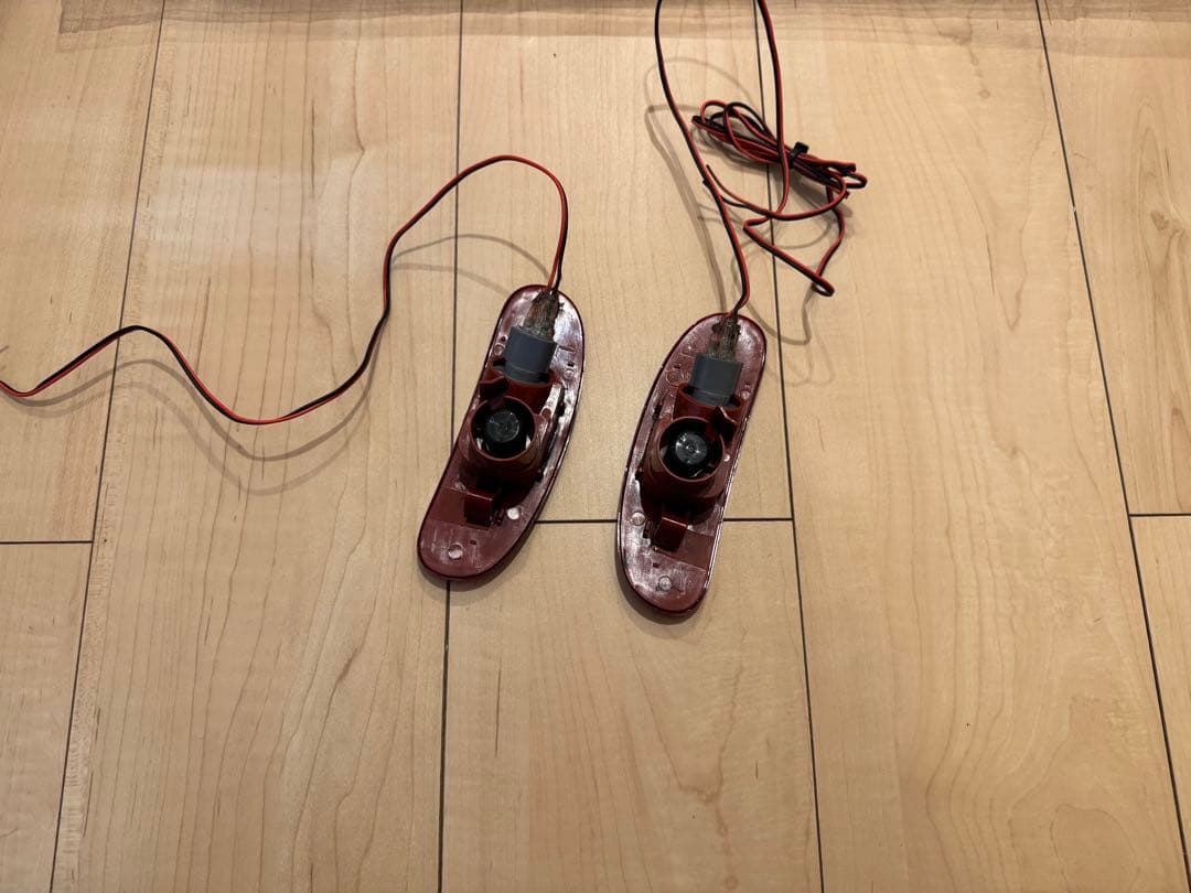 Z12 キューブ サイドマーカー