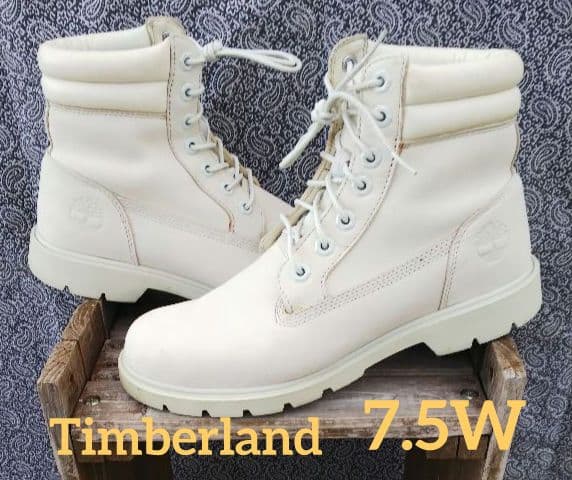 Timberlandティンバーランド6インチヌバックホワイトレザー7.5W
