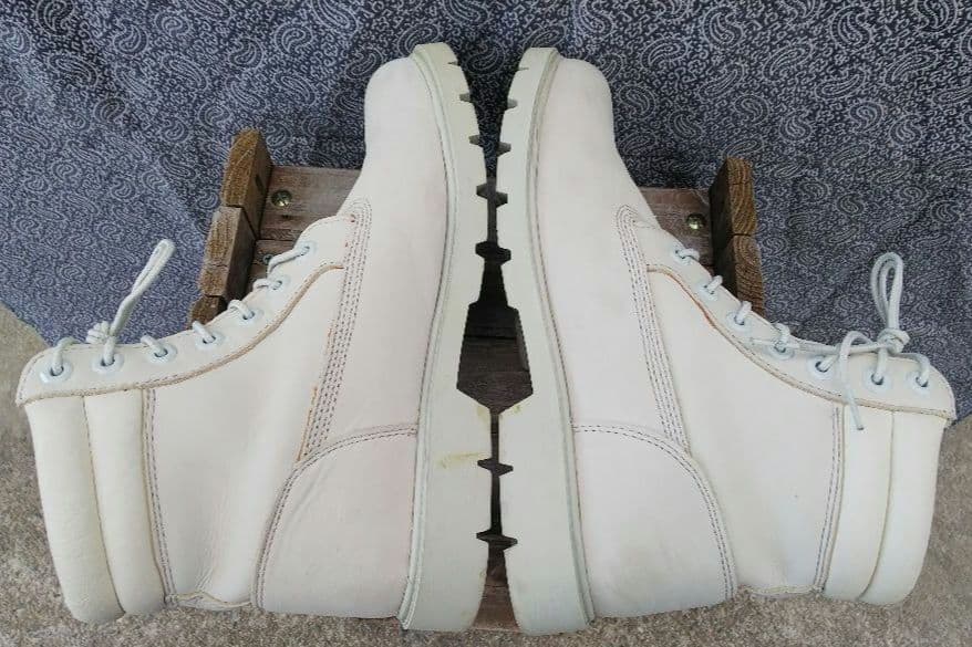 Timberlandティンバーランド6インチヌバックホワイトレザー7.5W