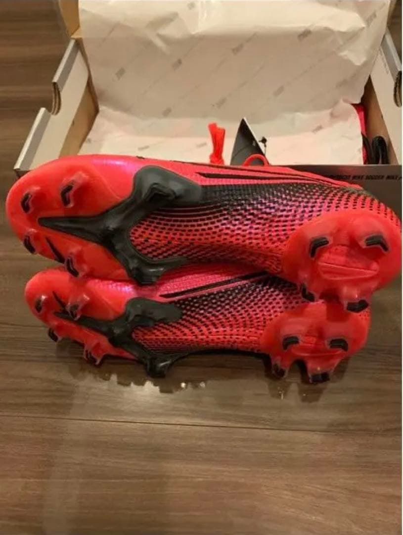 NIKE マーキュリアルヴェイパー 13 FG