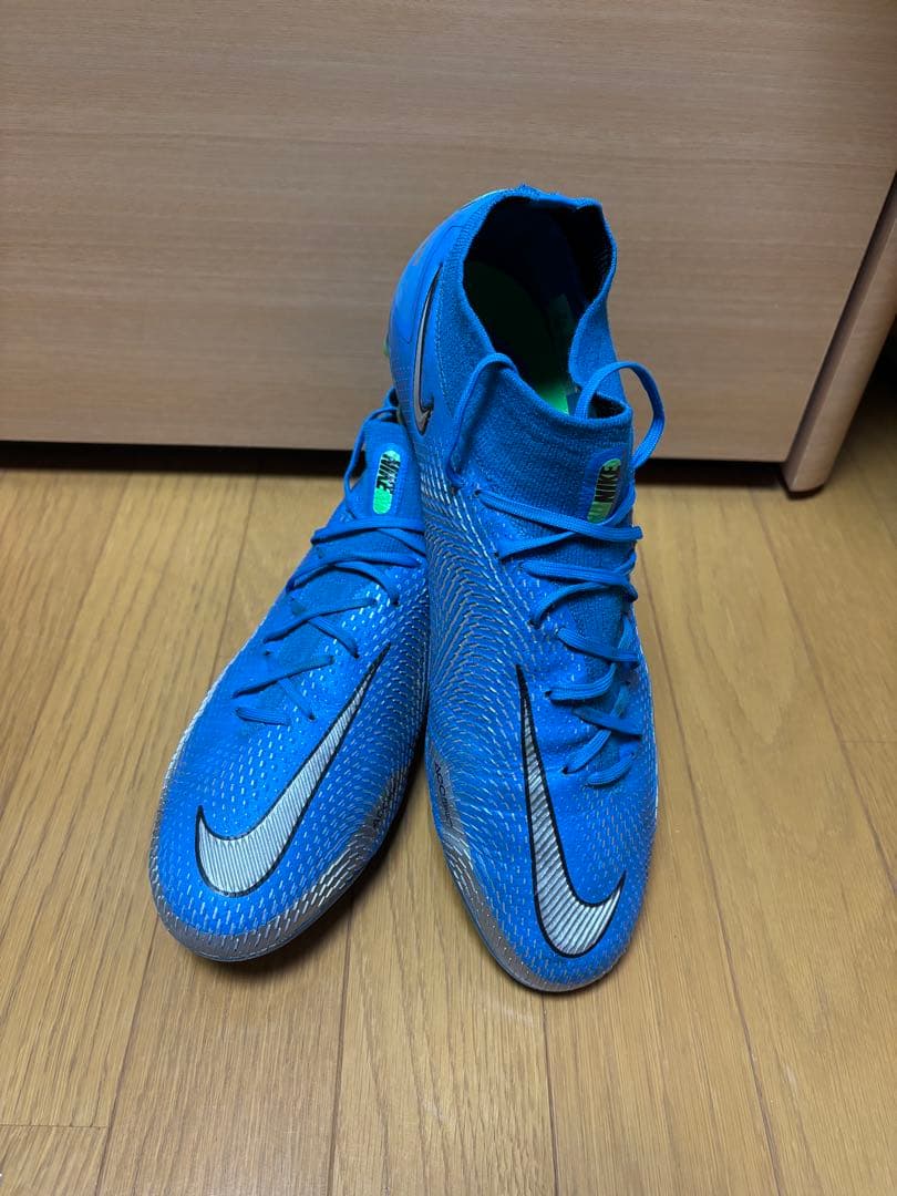 Nike ファントム　GTエリートFG
