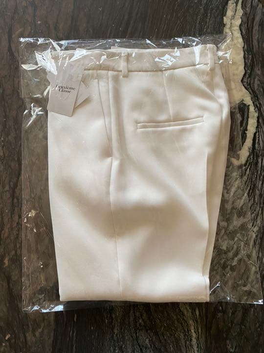 D euxieme C lasse/croppedパンツ新品未使用