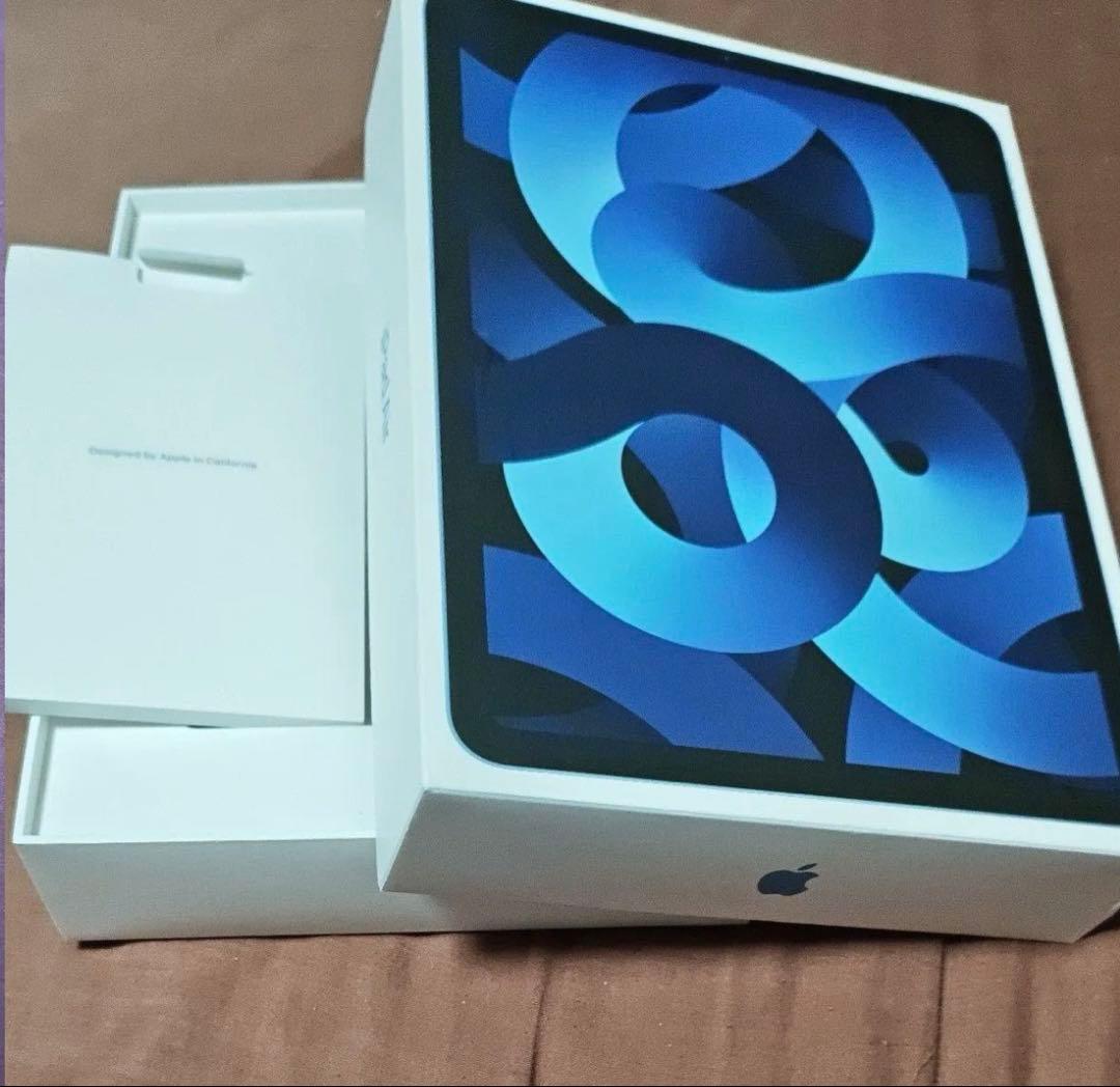 iPad air第5世代 Wi-Fiモデル64gb ブルー