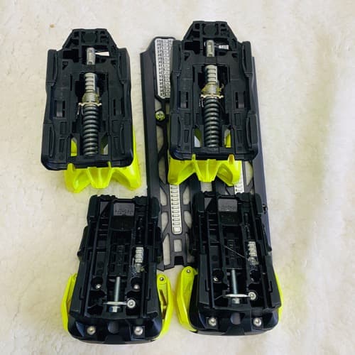 未使用　TYROLIA チロリア ATTACK2 13 GW ビンディング単体