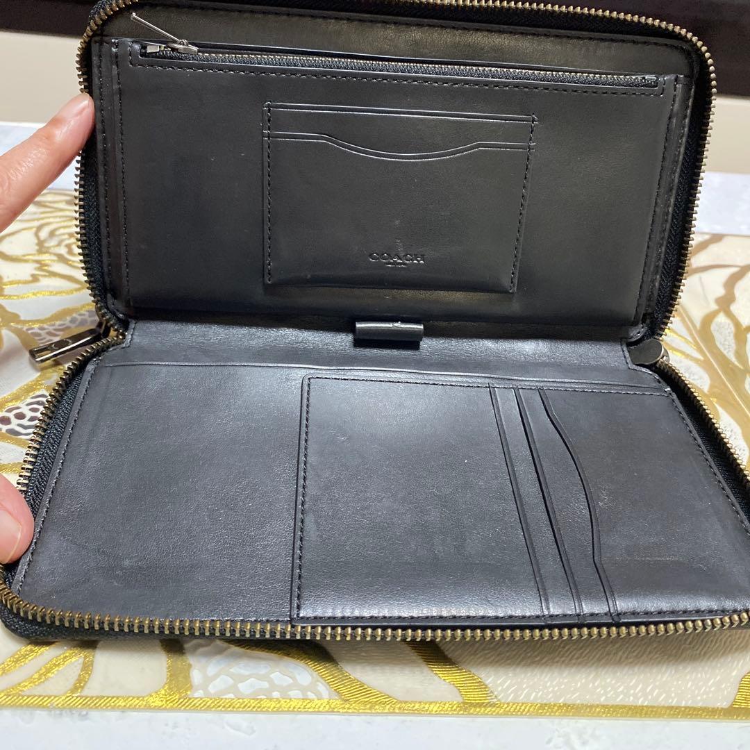 竜神美品ハワイ購入　コーチ　ダブルジップ財布　325ドル　お買い得