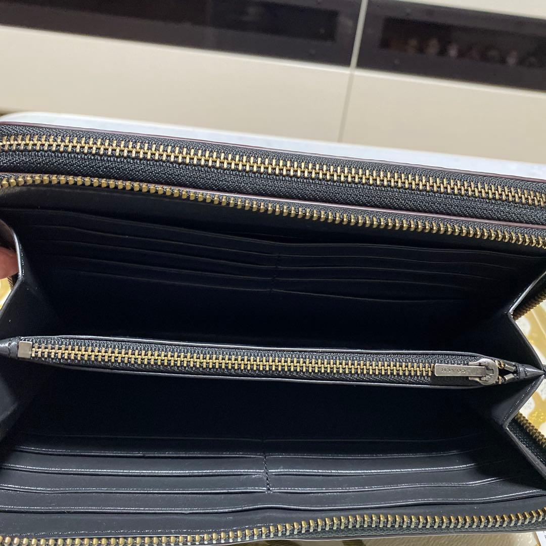 竜神美品ハワイ購入　コーチ　ダブルジップ財布　325ドル　お買い得