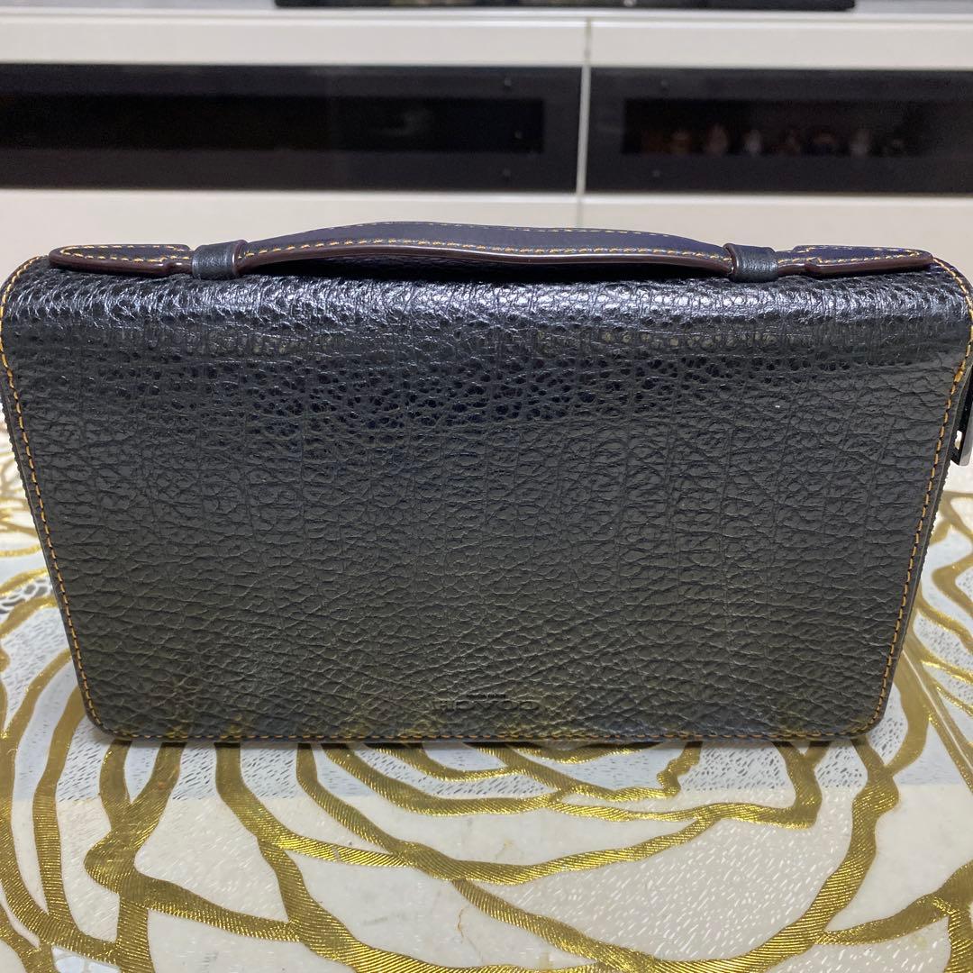 竜神美品ハワイ購入　コーチ　ダブルジップ財布　325ドル　お買い得