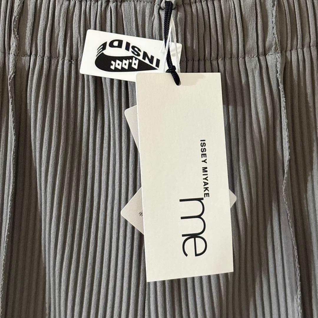 新品タグ付 me ISSEY MIYAKE ミー イッセイミヤケ プリーツパンツ