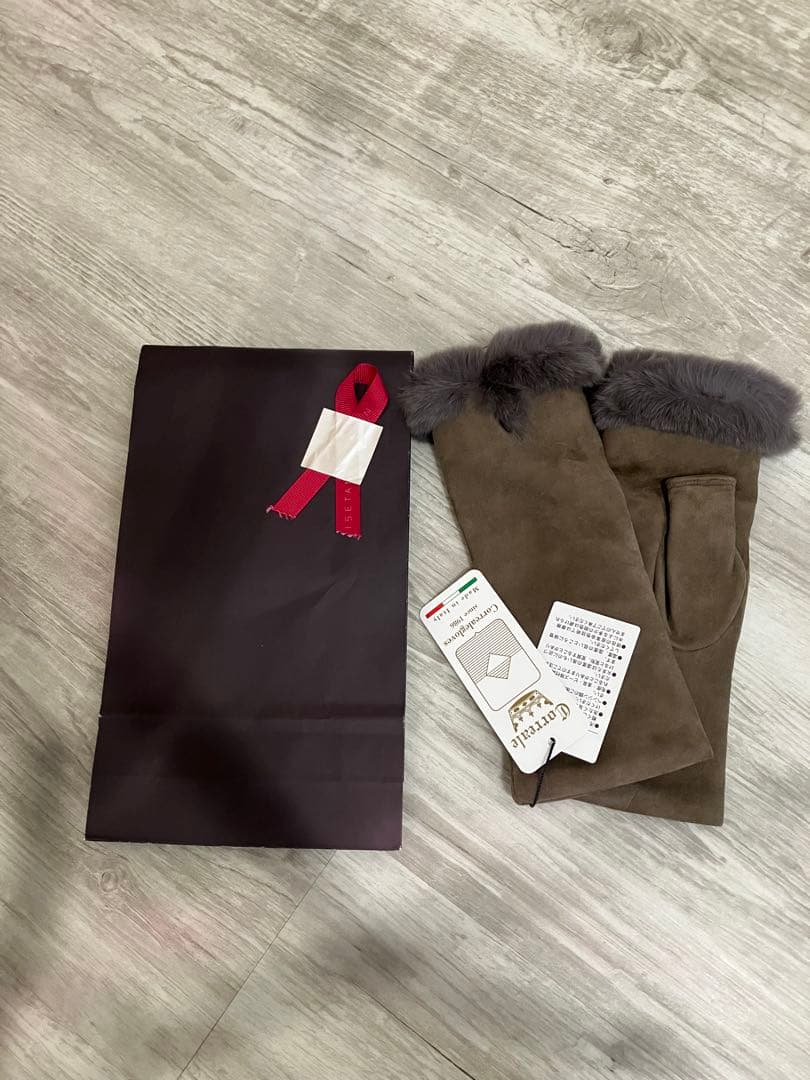 【新品未使用】本革手袋 コレアーレグローブス フィンガーレス手袋