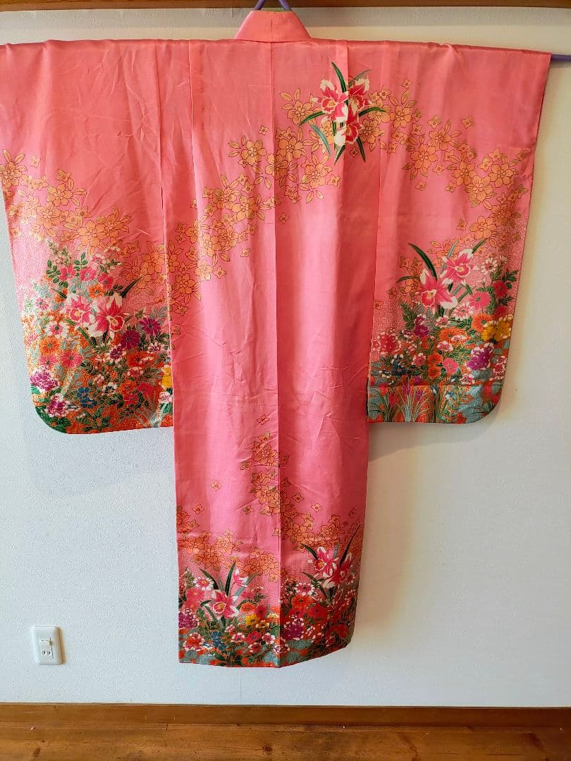 ピンク花柄着物 緑帯 赤帯付き