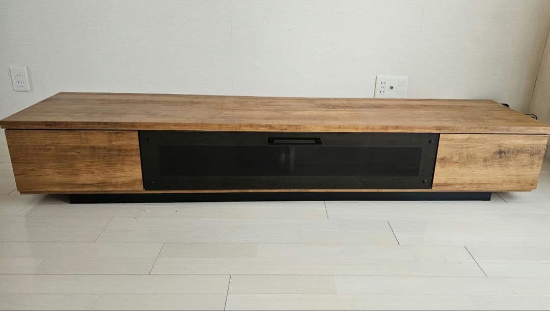 ナチュラルウッド テレビ台 ガラス扉　テレビボード　低めローボード