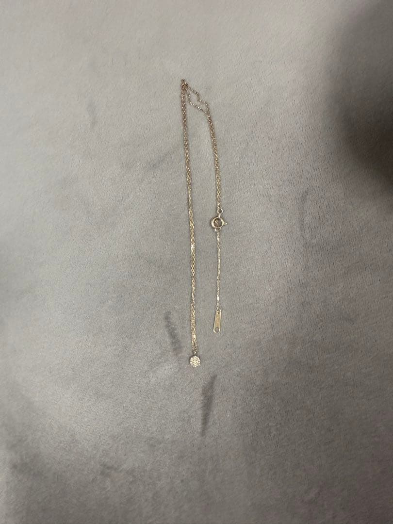 agete ゴールド　ネックレス