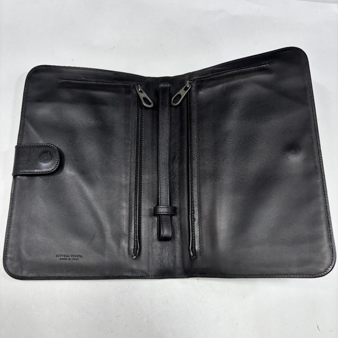 状態良【ボッテガヴェネタ本物】ジゴロバッグ/レザー/イントレチャート/ブラック