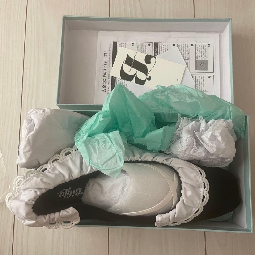 bibiy B. LACE BALLERINAS ブラック