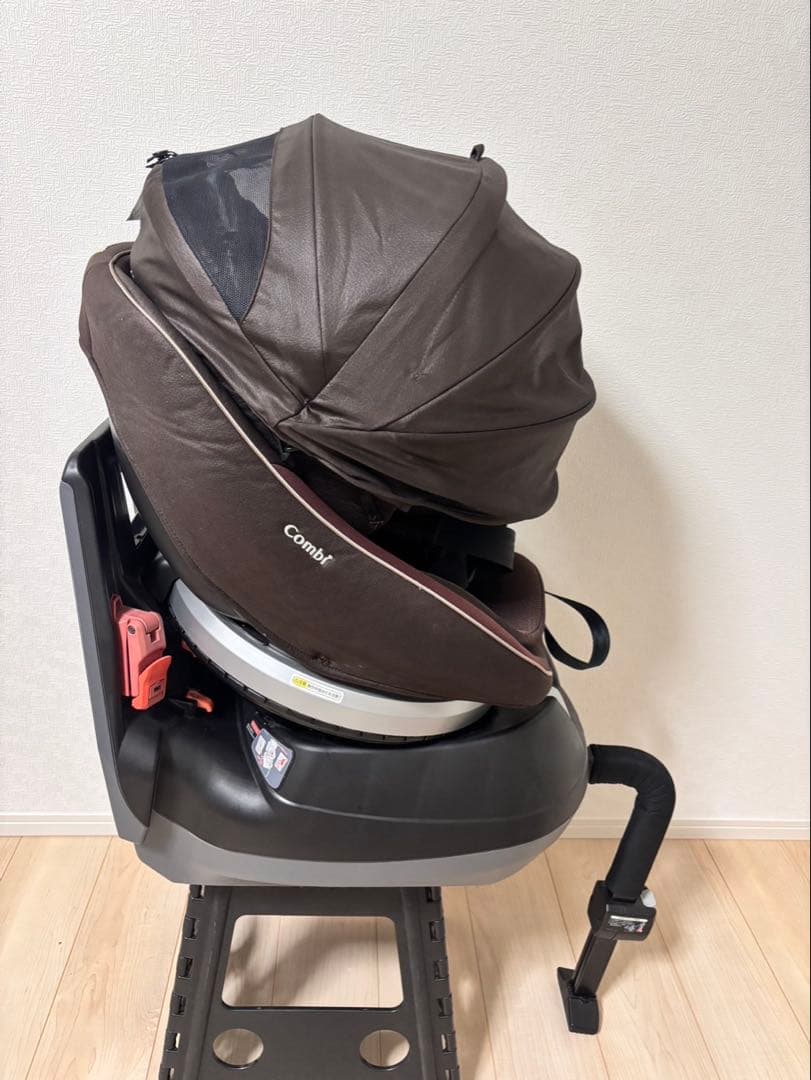 ※最終値下げ　美品　コンビ Combi クルムーヴ スマートエッグショック