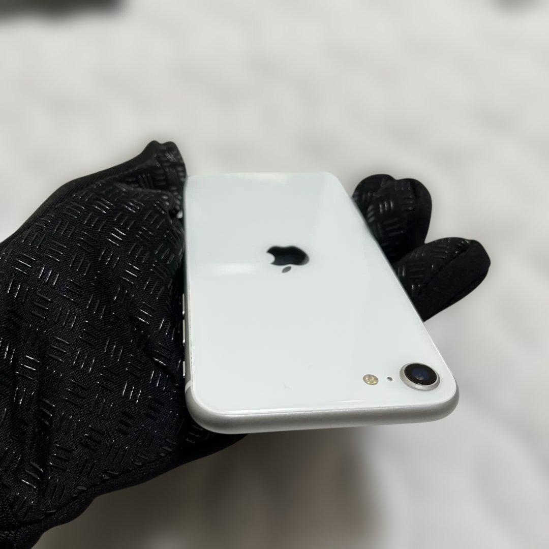 ち*婦様 iPhone SE (第2世代) 128GB ブラック SIMフリー