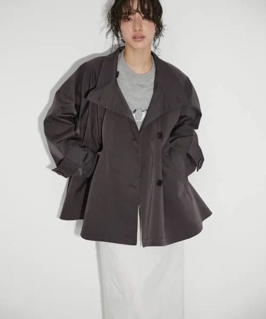 アダムエロペ　フレアミドルトレンチコート　スミクロ