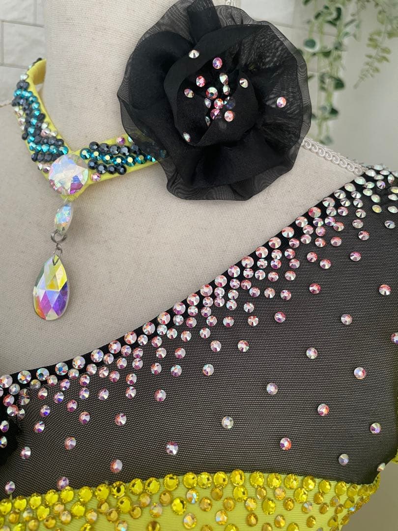 社交ダンス　スタンダードドレス⭐️イエロー＆ブラック