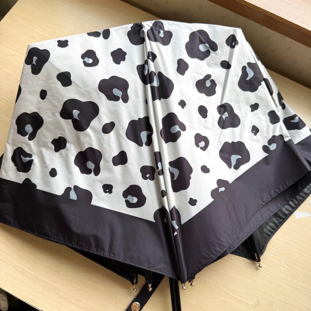 ★新品★アニエスベー　晴雨兼用　日傘　１級遮光　遮熱　軽量　レオパード柄