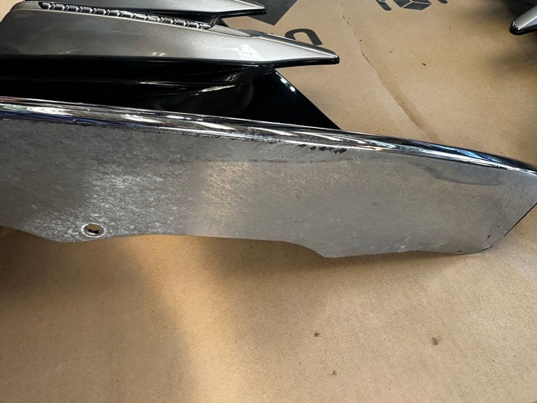 トヨタ純正　30アルファード　フロントガーニッシュ　配線付き