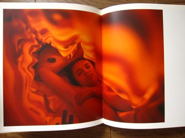 THE MACHINE　Mario Sorrenti　マリオ・ソレンティ