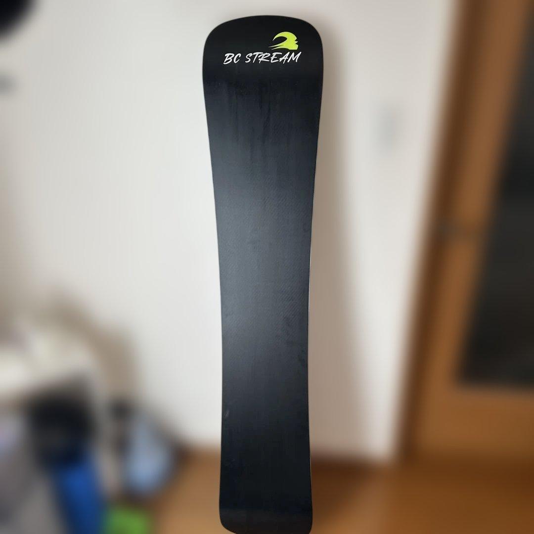 25-26 BC STREAM R-2 157Wカービング カバー付き r2