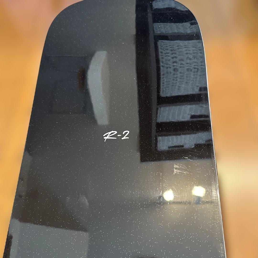 25-26 BC STREAM R-2 157Wカービング カバー付き r2