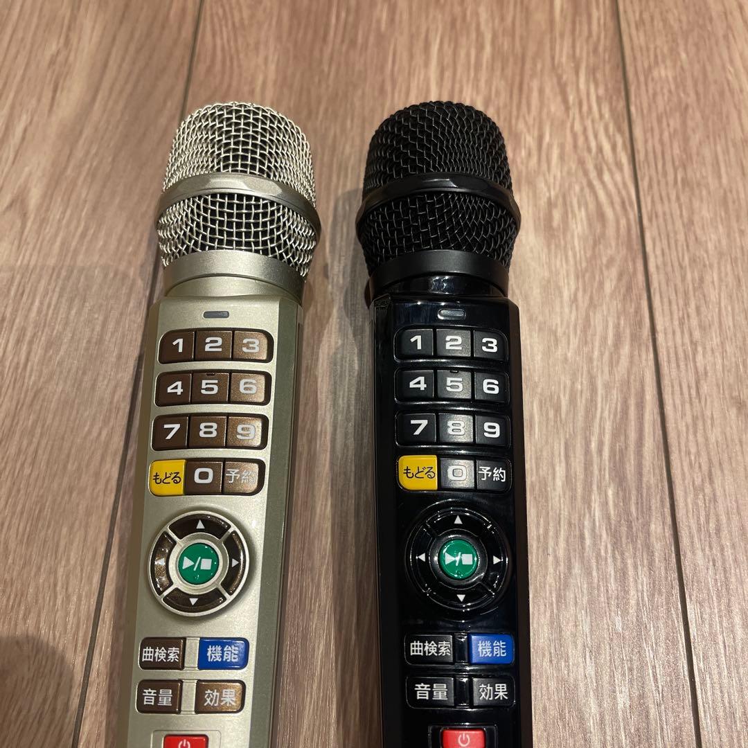 オンステージ カラオケ マイク2台　デュエット　1000曲内蔵　新品電池付