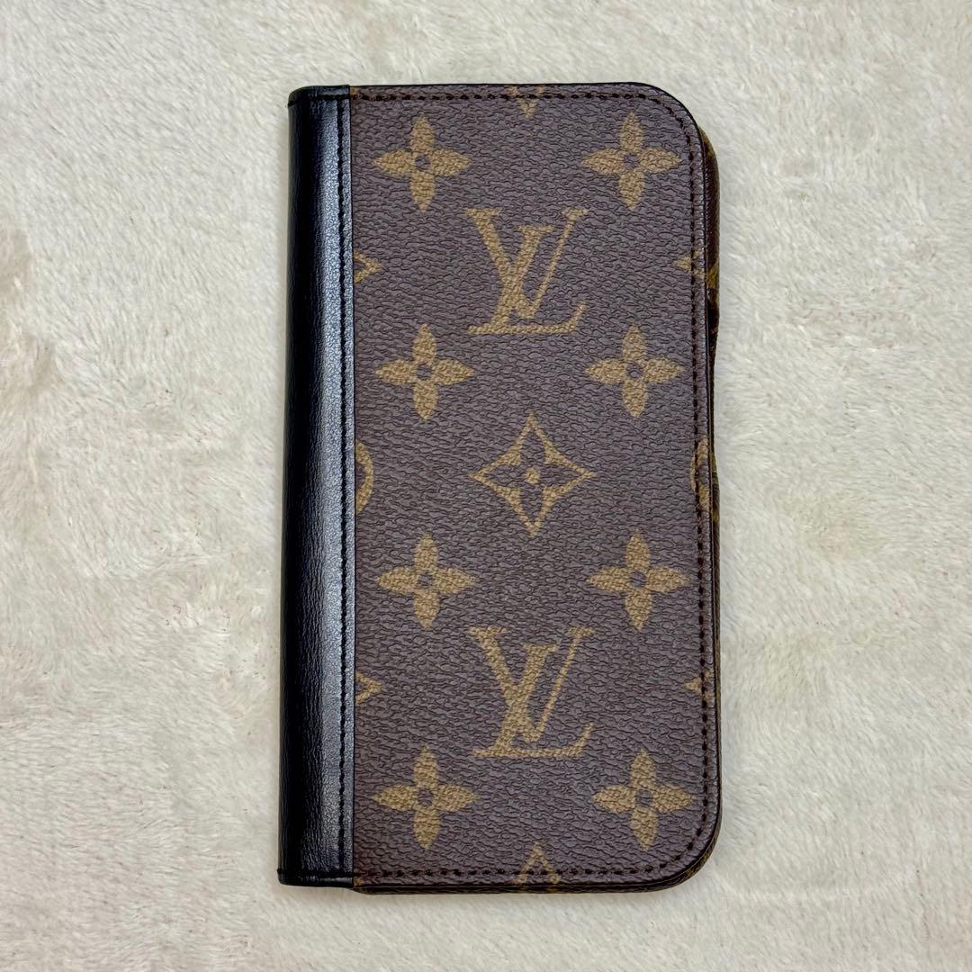 ルイヴィトン　iPhone 15 PRO スマホケース　モノグラム　フォリオ