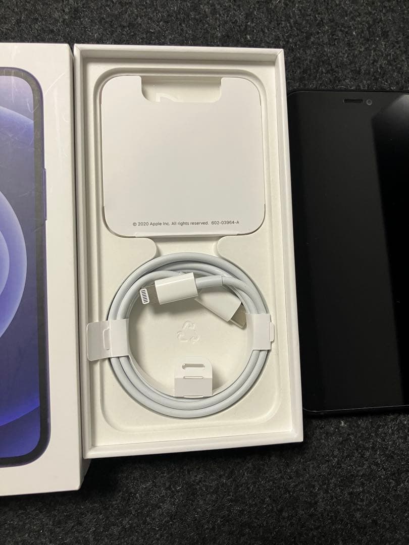 訳あり　iPhone 12mini 64GB SIMフリー バッテリー82%