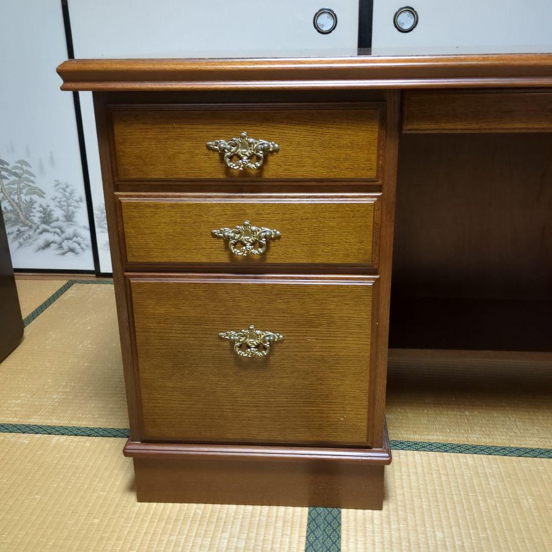 カリモク　コロニアル　両袖机　エグゼクティブ