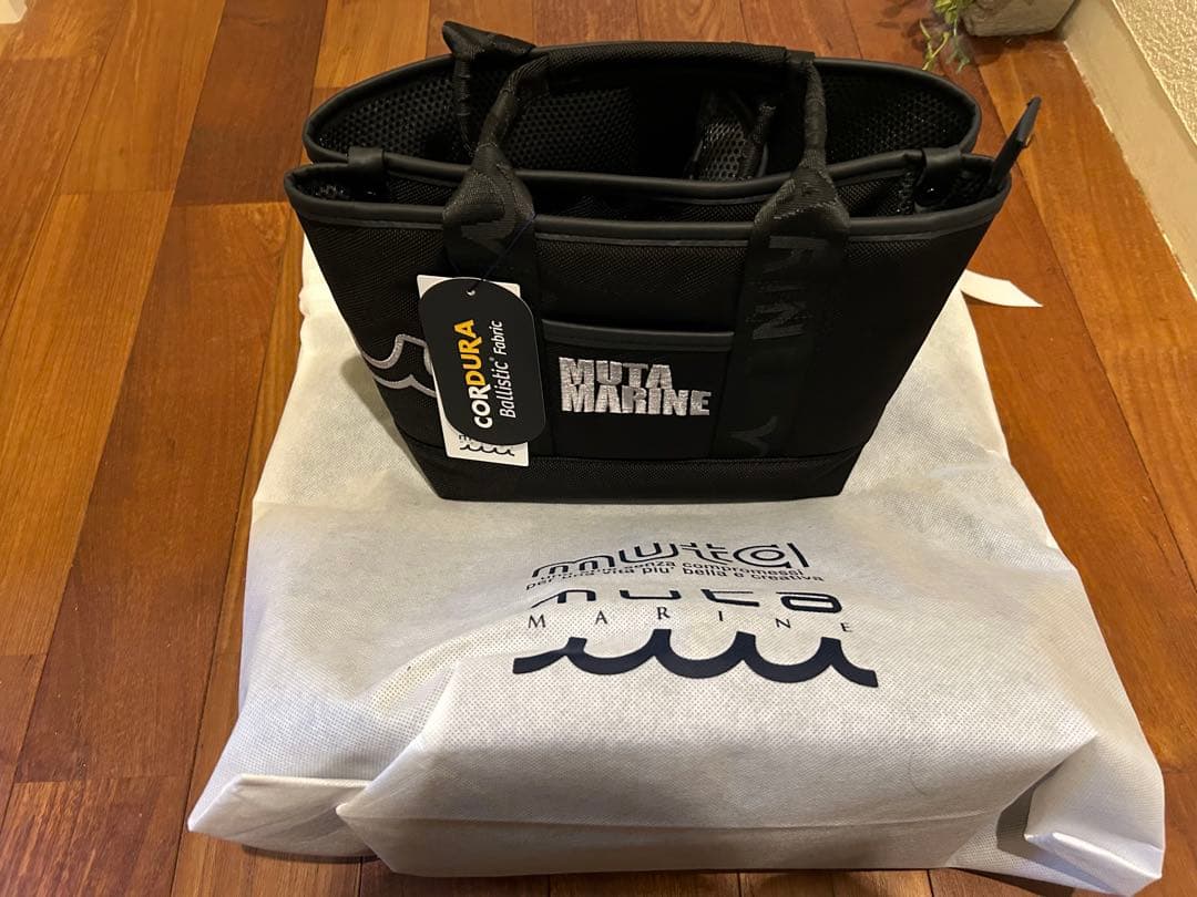 muta ムータ パーテーショントートバッグ