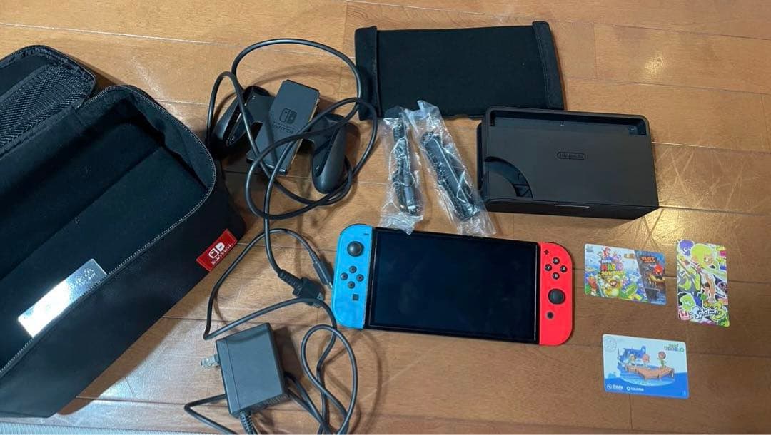 Nintendo Switch 本体充電器ケース　ソフトマイクロSDおまけ有