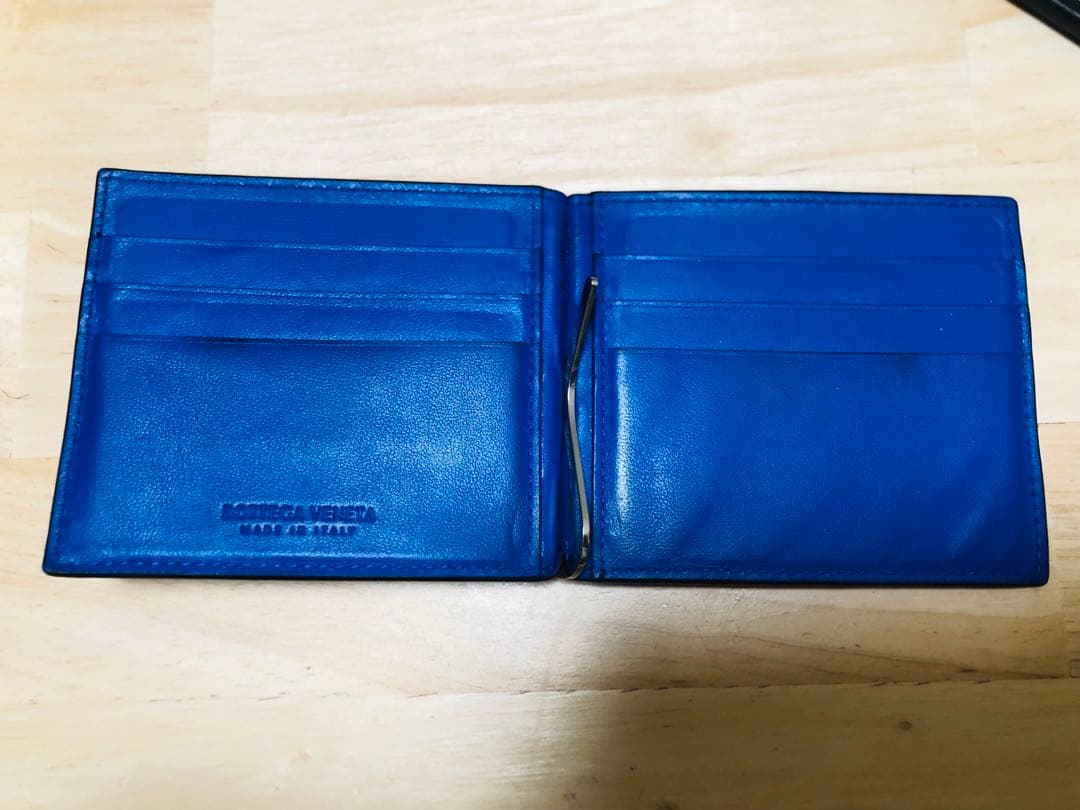 即購入可 ボッテガヴェネタ 二つ折り 財布 マネークリップイントレチャート