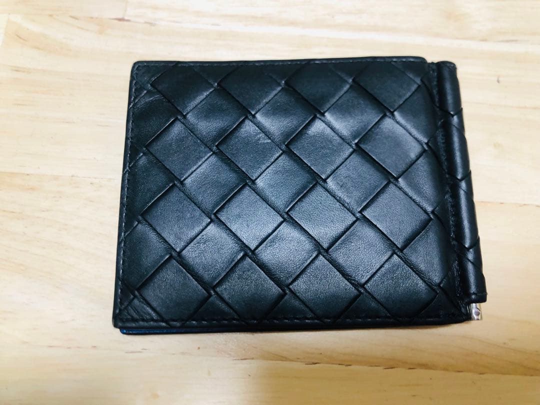 即購入可 ボッテガヴェネタ 二つ折り 財布 マネークリップイントレチャート