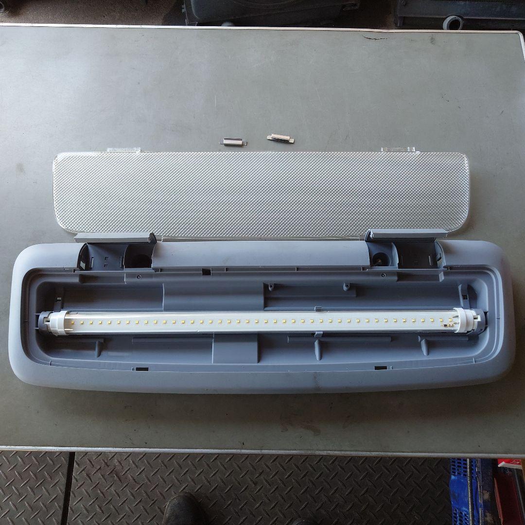 LEDルームランプ B-32261-B SS-593 約60cm　いすゞ新型搭載